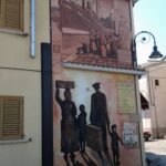 Emigrazione, murales a Satriano di Lucania, Potenza