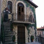 Murales di Luciano Latorre, con Tiziana Bruno, Vincenzo Amodeo e Mariella Gagliardi, Sant'Angelo le Fratte
