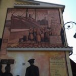 Colonizzazione, murales a Satriano di Lucania, Potenza
